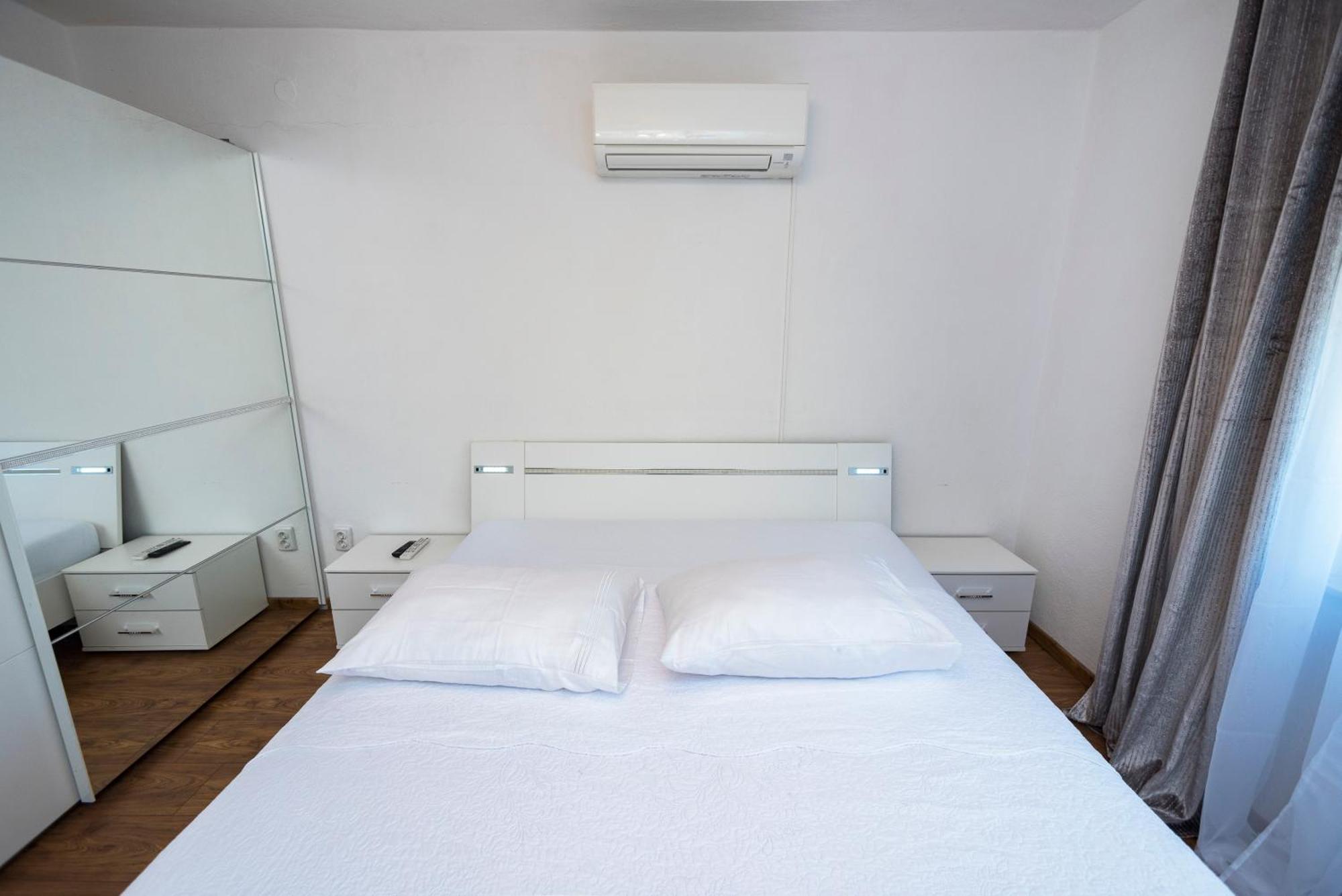 M&M Pelivan Apartments Solin Luaran gambar
