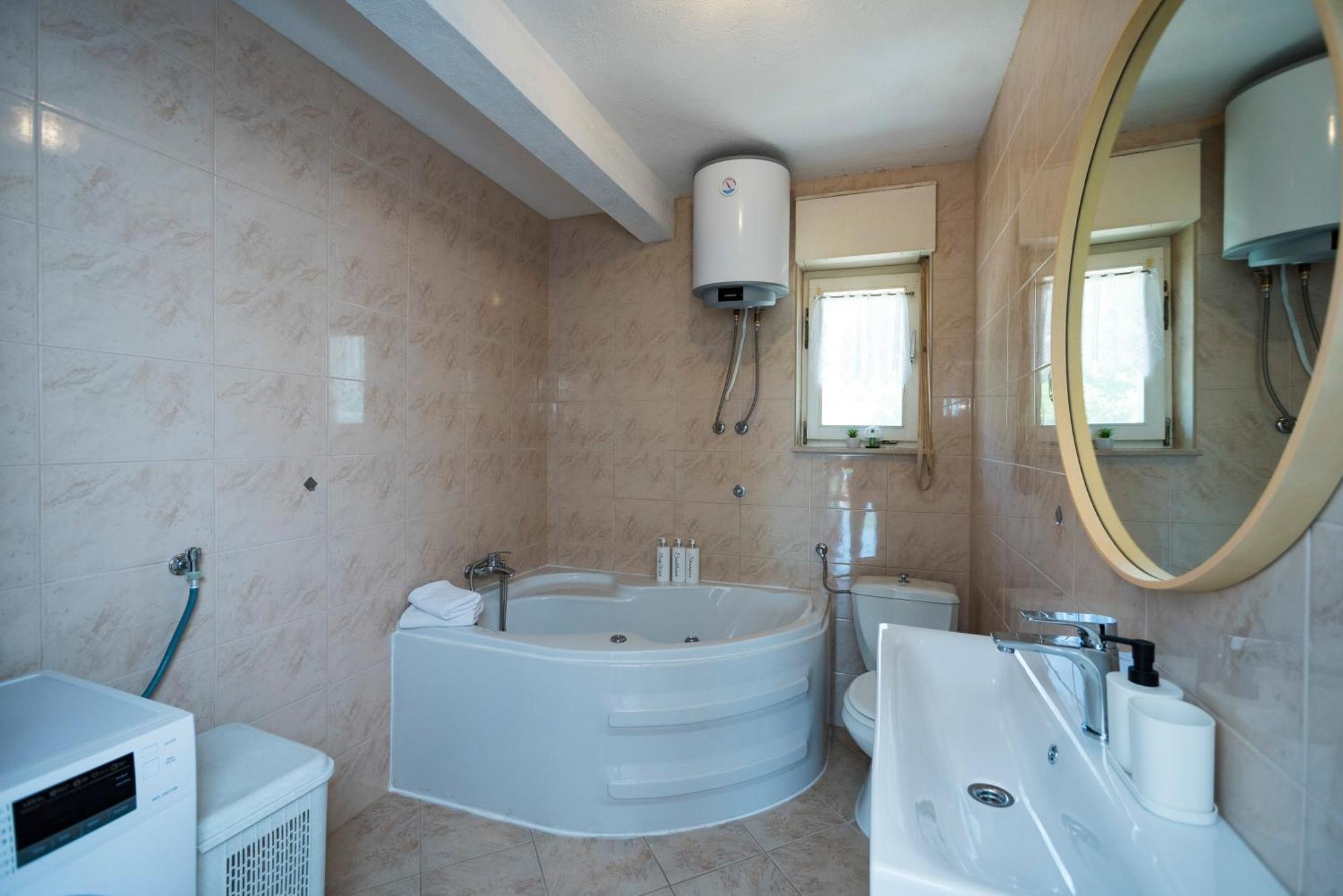 M&M Pelivan Apartments Solin Luaran gambar